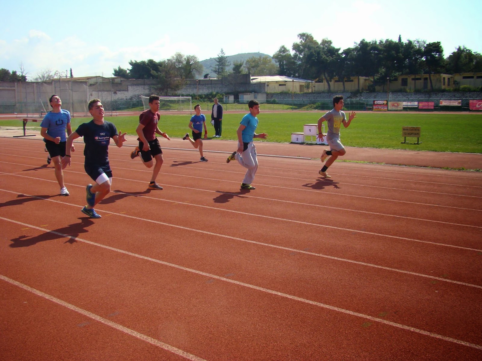 gs2015-057-sxolikoi_gymnasion_19032015-017