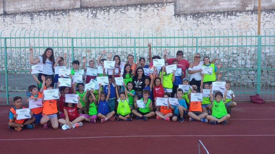 gs2016-100-Kids_athletics_xalkida_15062016-003