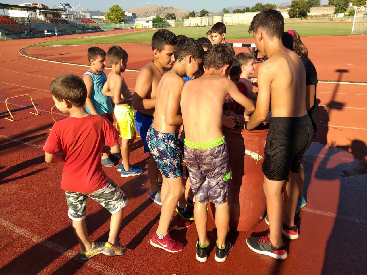 gs2019-242-kleisimo_akadimias-004