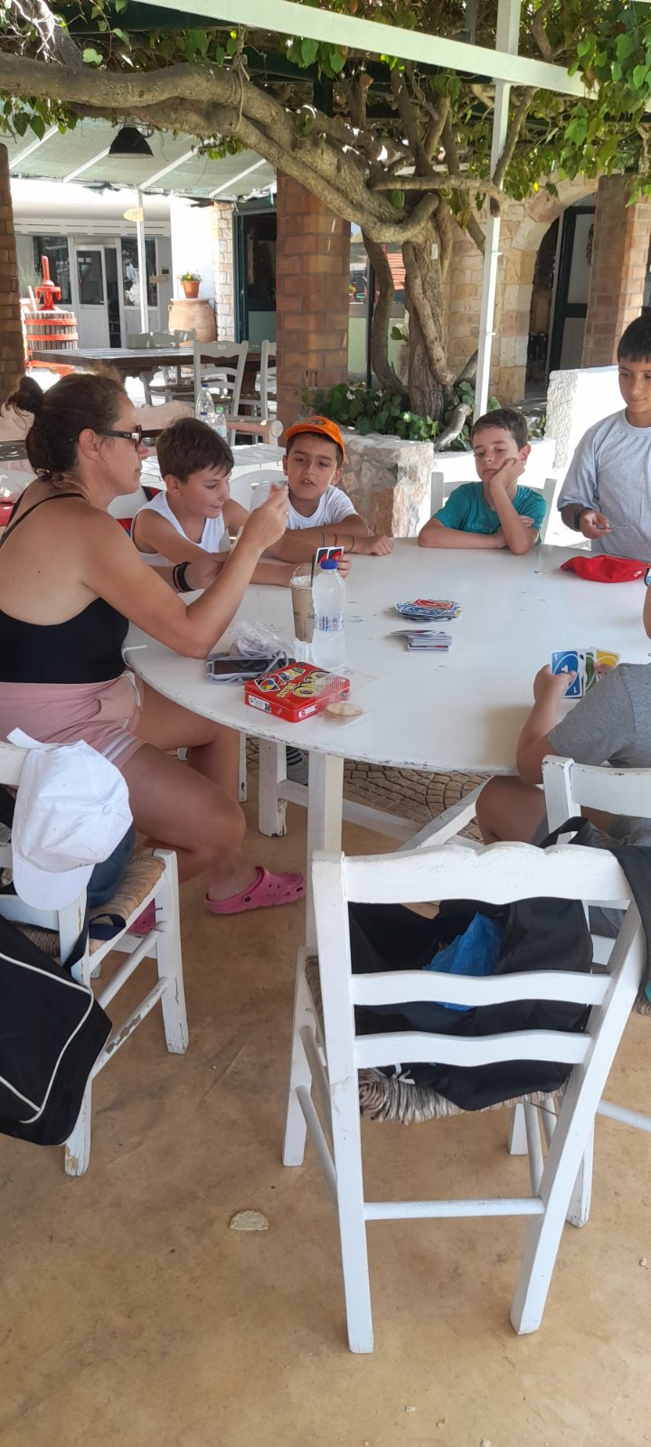 gs2023-356-epitrapezia-001