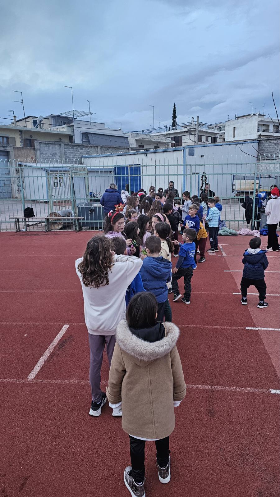 gs2024-402-christmas-003